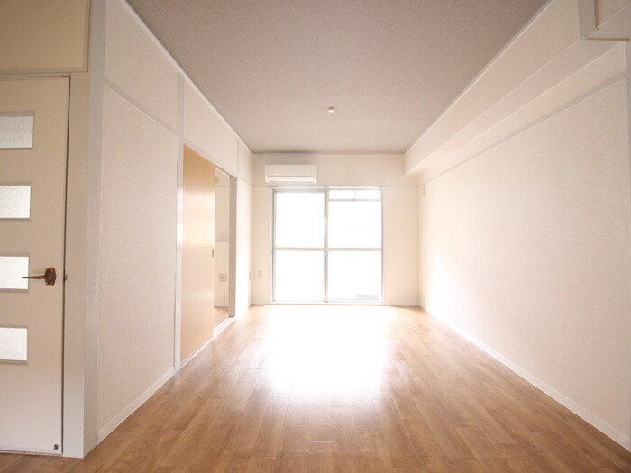 物件内観写真22　(居室)