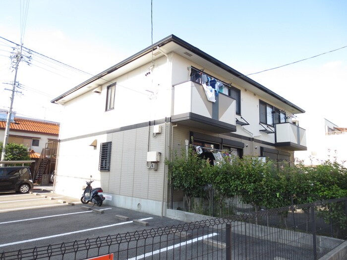 物件外観写真2　(外観写真)