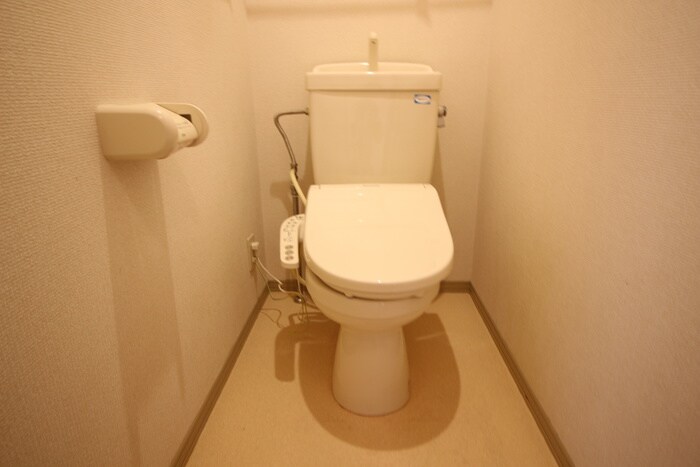 物件内観写真11　(トイレ)