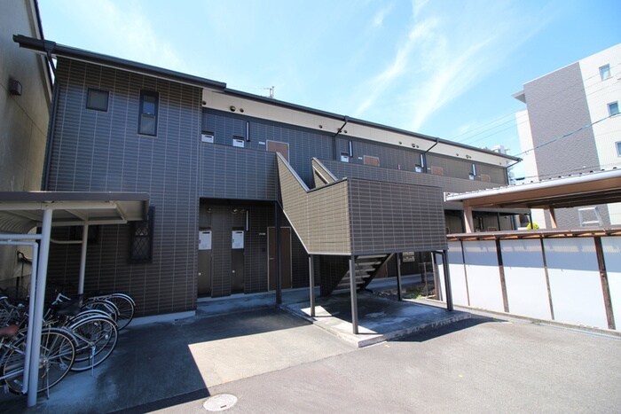 物件外観写真5　(外観写真)