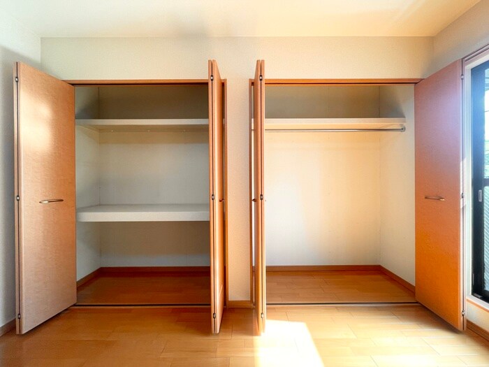 物件内観写真13　(収納)