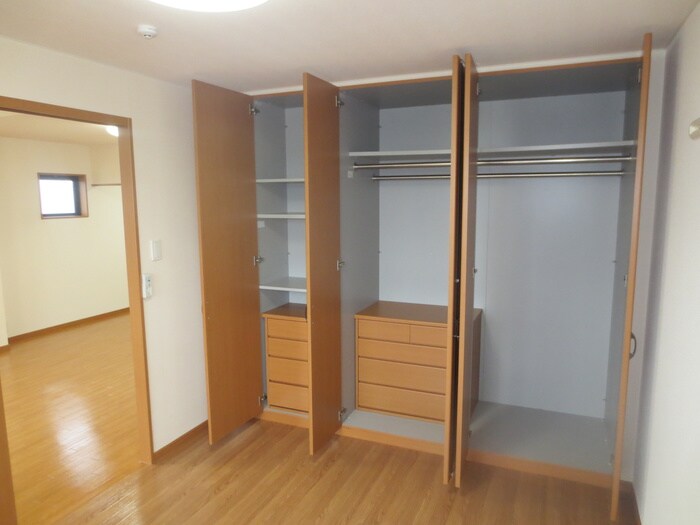 物件内観写真20　(収納)