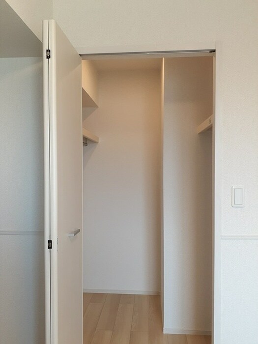 物件内観写真10　(洗面)