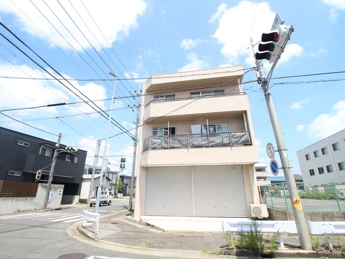 物件外観写真3　(外観写真)