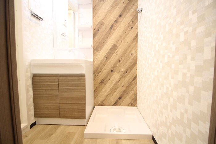 物件内観写真12　(洗濯機置場)