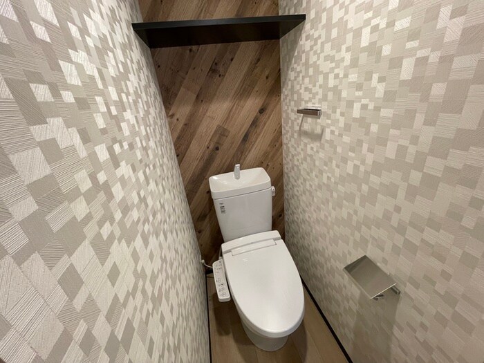 物件内観写真13　(トイレ)