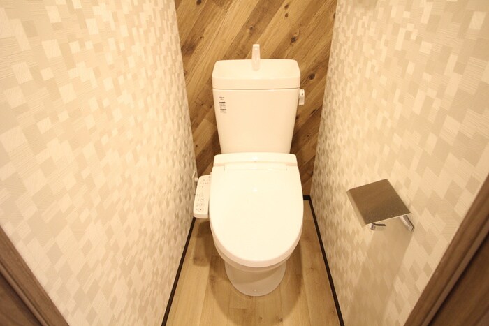 物件内観写真15　(トイレ)