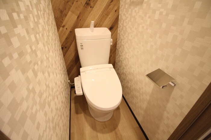 物件内観写真15　(トイレ)