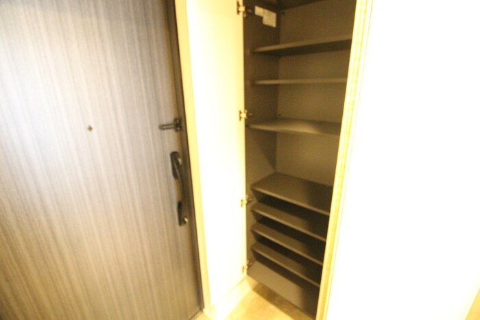 物件内観写真17　(靴箱)