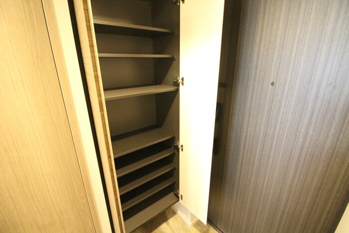 物件内観写真17　(靴箱)