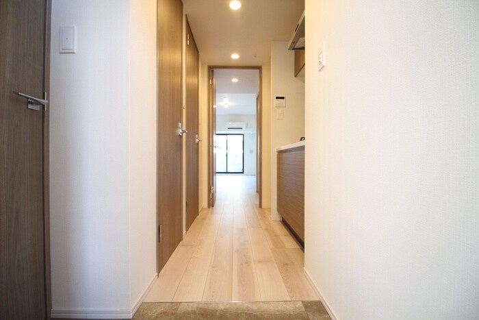物件内観写真20　(廊下)