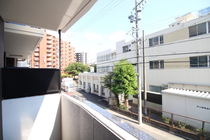 物件内観写真22　(室内からの展望)