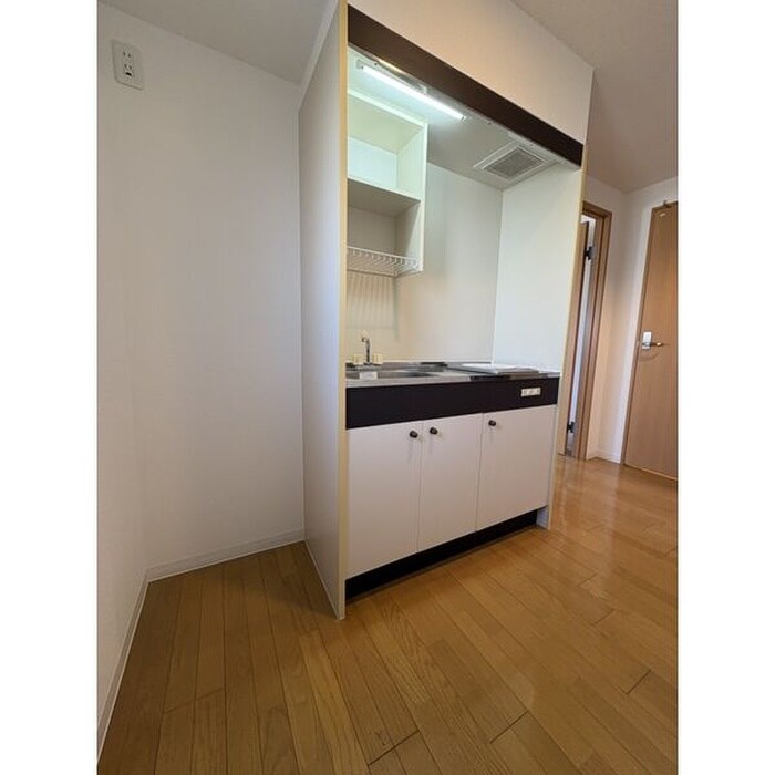 物件内観写真12　(廊下)