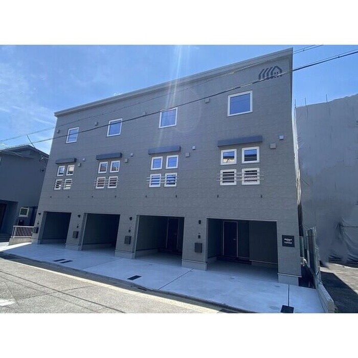 物件外観写真1　(外観写真)