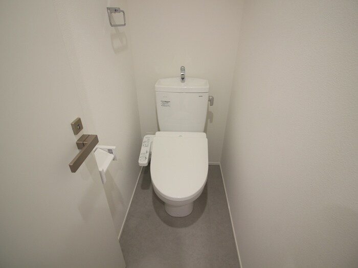 物件内観写真6　(トイレ)