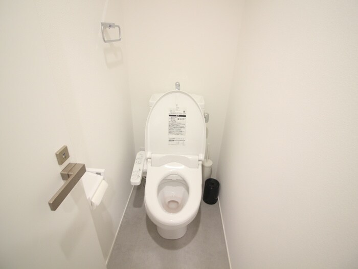 物件内観写真10　(トイレ)