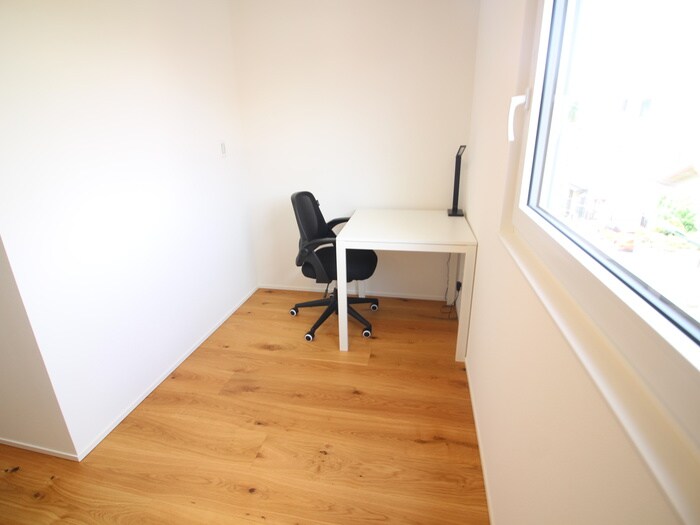 物件内観写真13　(居室)