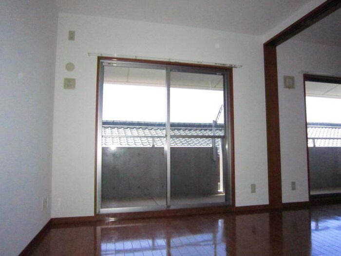 物件内観写真19　(居室)