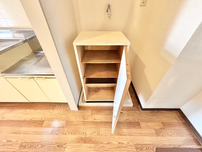 物件内観写真18　(靴箱)