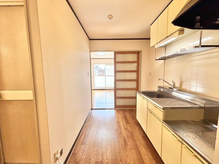 物件内観写真19　(廊下)