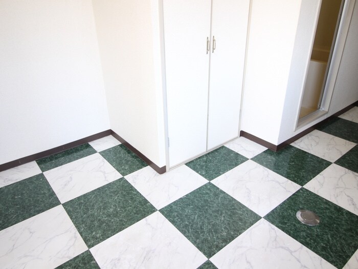 物件内観写真18　(内観写真)