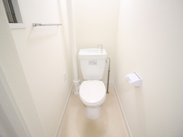 物件内観写真10　(トイレ)