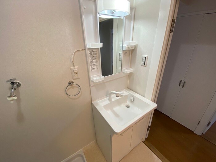 物件内観写真10　(洗面)