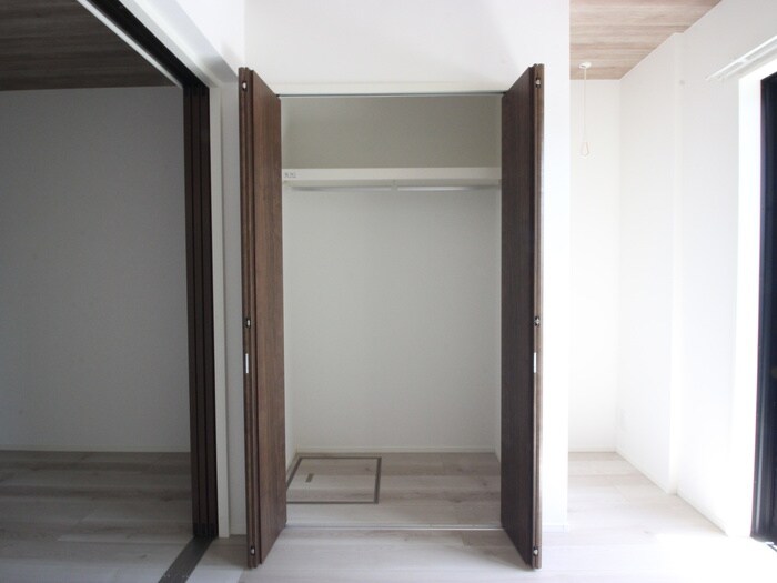 物件内観写真9　(収納)