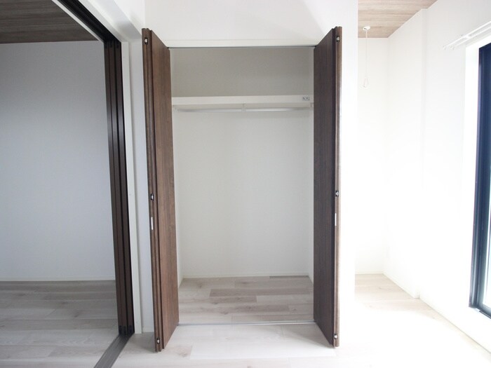 物件内観写真10　(収納)