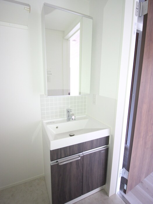 物件内観写真12　(洗面)