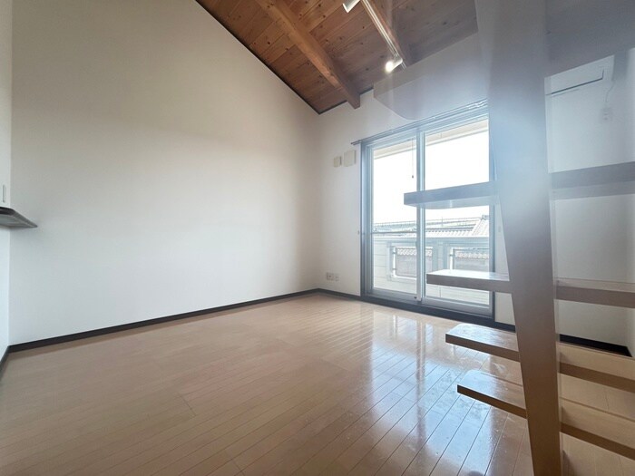 物件内観写真18　(居室)