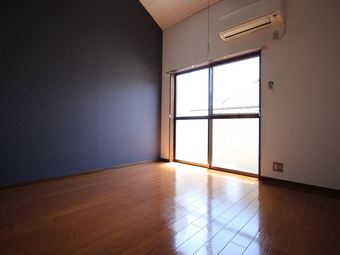 物件内観写真10　(居室)