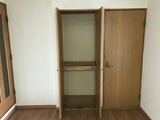 物件内観写真16　(収納)