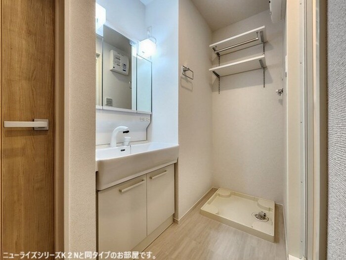 物件内観写真6　(洗面)