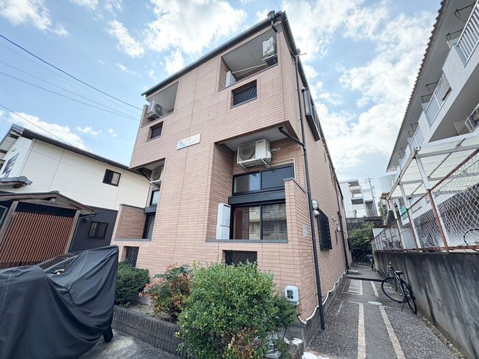 物件外観写真3　(外観写真)