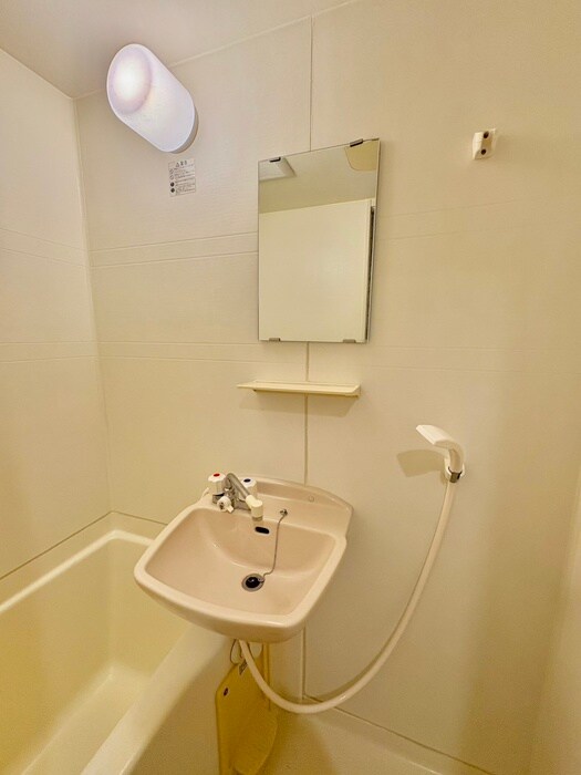 物件内観写真10　(洗面)