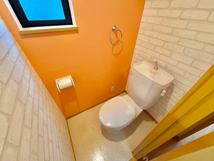 物件内観写真12　(トイレ)