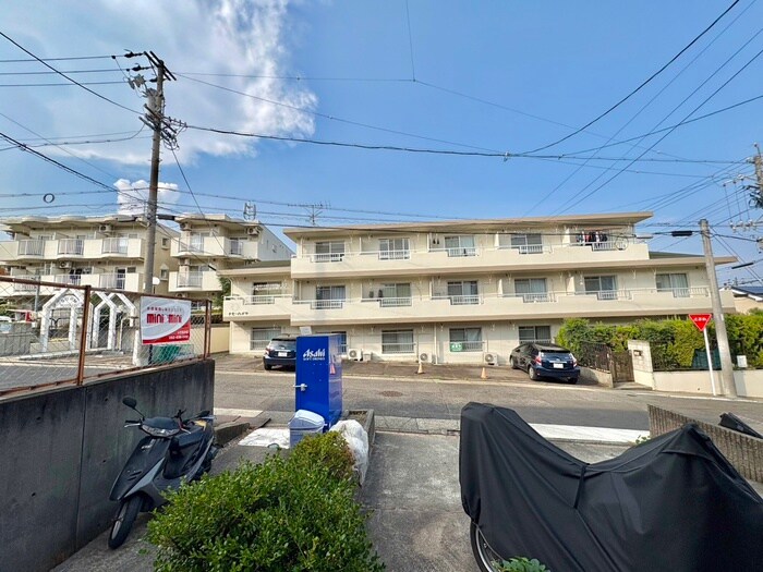 物件内観写真14　(室内からの展望)