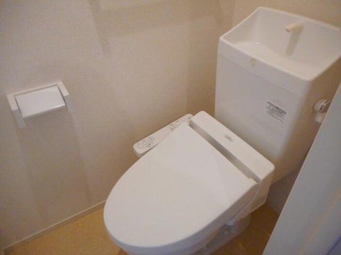 物件内観写真10　(トイレ)