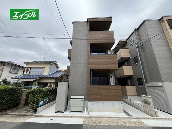 物件外観写真1　(外観写真)