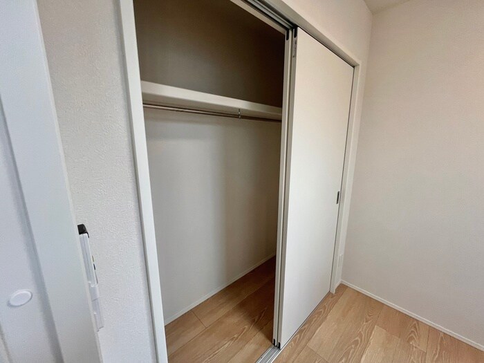 物件内観写真10　(収納)