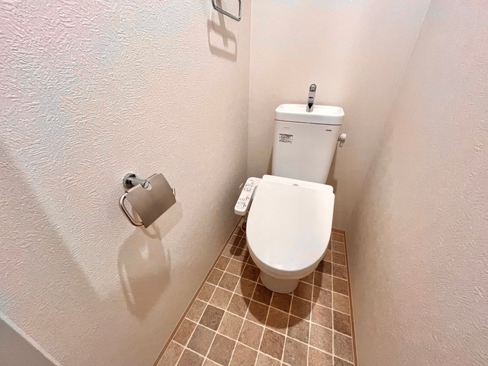 物件内観写真14　(トイレ)