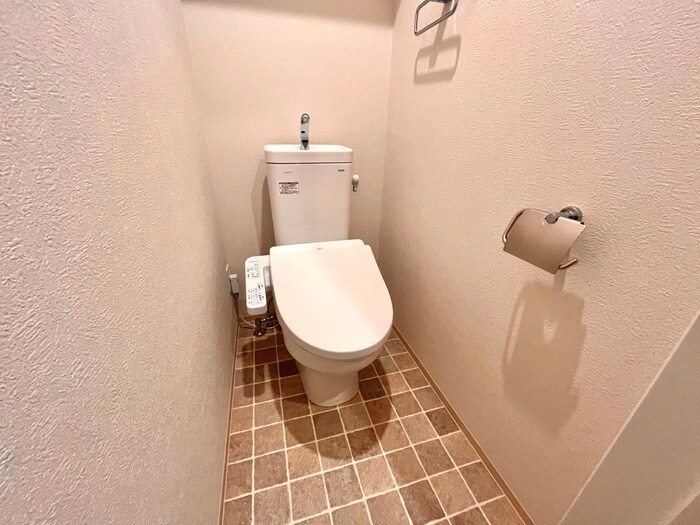 物件内観写真15　(トイレ)