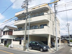 マ・シェリシャイン外観写真
