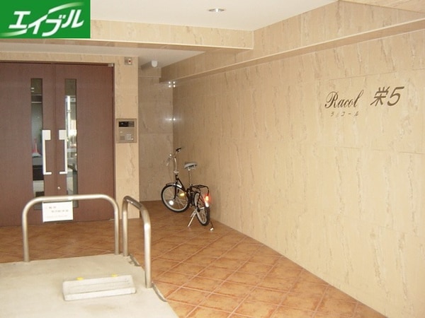 エントランス部分