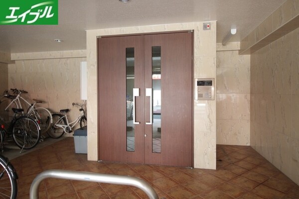 エントランス部分