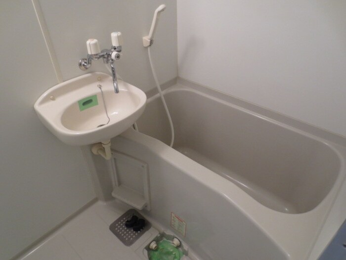 物件内観写真11　(バス／シャワールーム等)