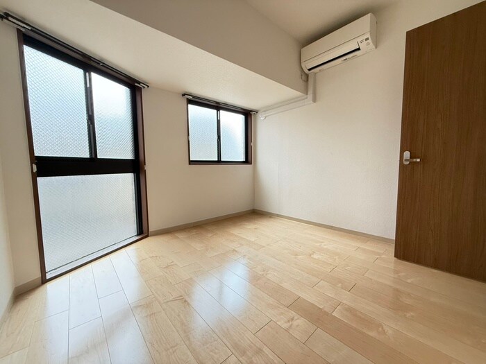 物件内観写真18　(居室)