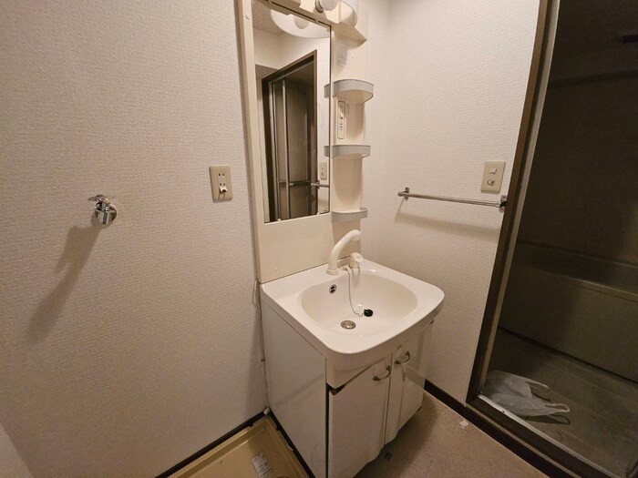 物件内観写真10　(洗面)