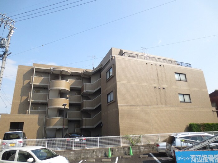 物件外観写真4　(外観写真)